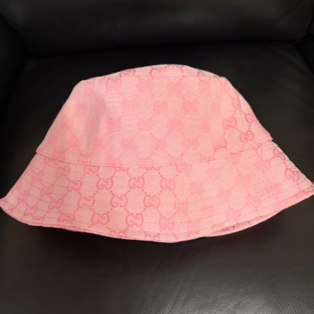 WOMEN'S GUCCI PINK GG MONOGRAM CANVAS BUCKET HAT ONE SIZE - Picture 5 of 6